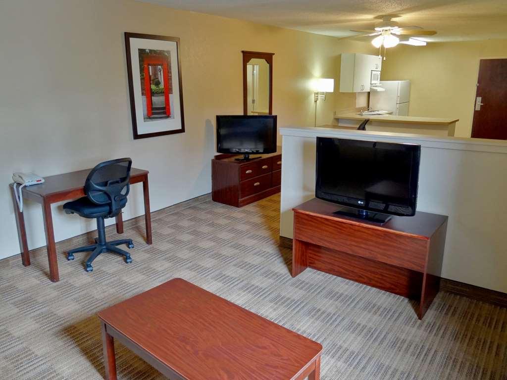 Extended Stay America Suites - Cleveland - Brooklyn Номер фото