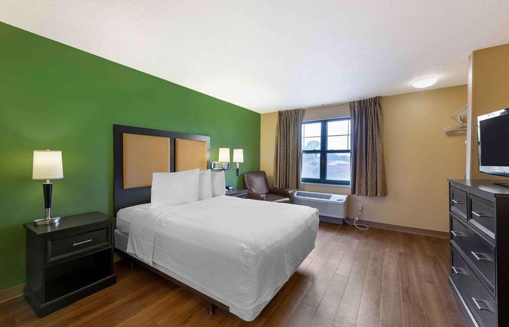 Extended Stay America Suites - Cleveland - Brooklyn Номер фото