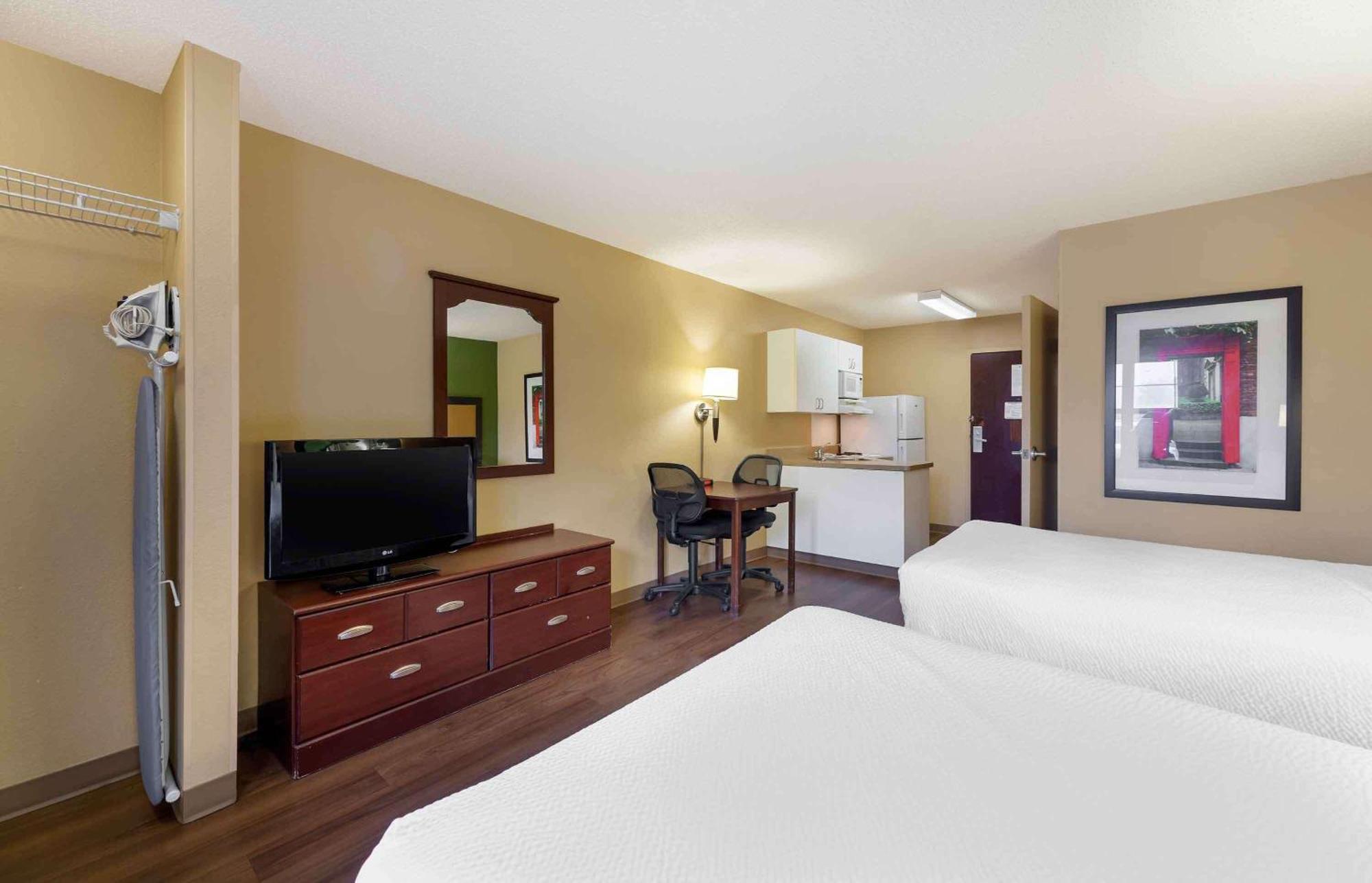 Extended Stay America Suites - Cleveland - Brooklyn Екстер'єр фото