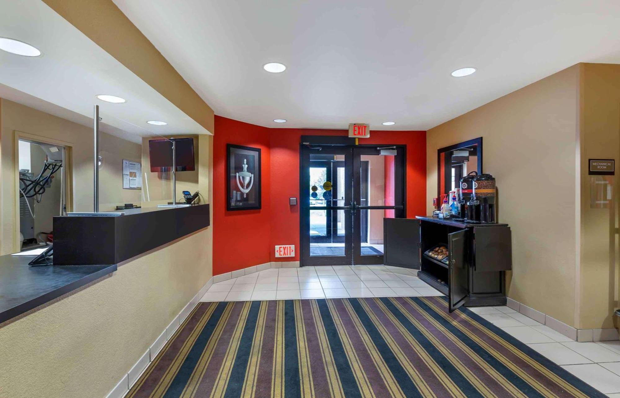 Extended Stay America Suites - Cleveland - Brooklyn Екстер'єр фото