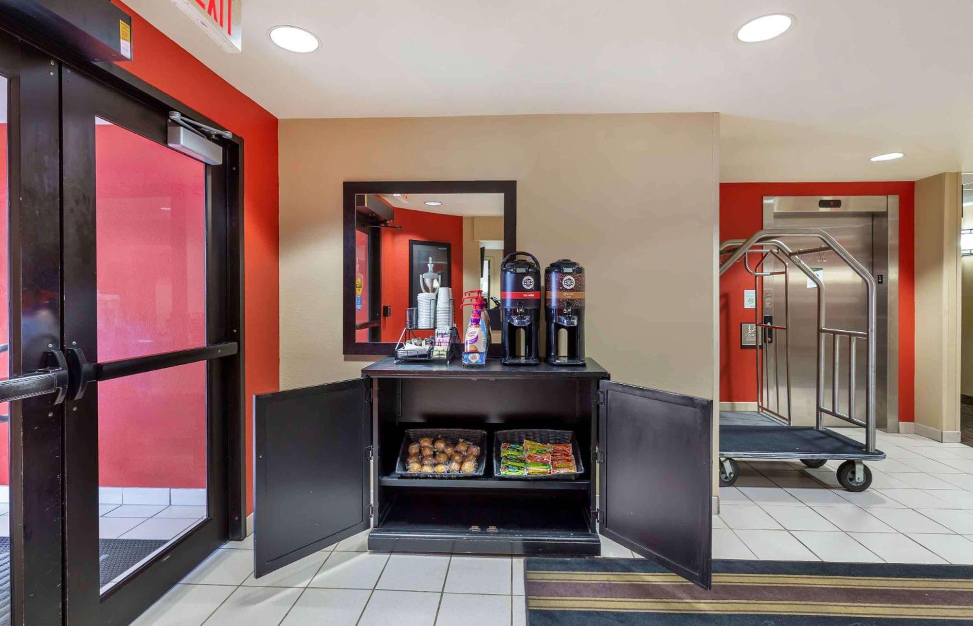 Extended Stay America Suites - Cleveland - Brooklyn Екстер'єр фото