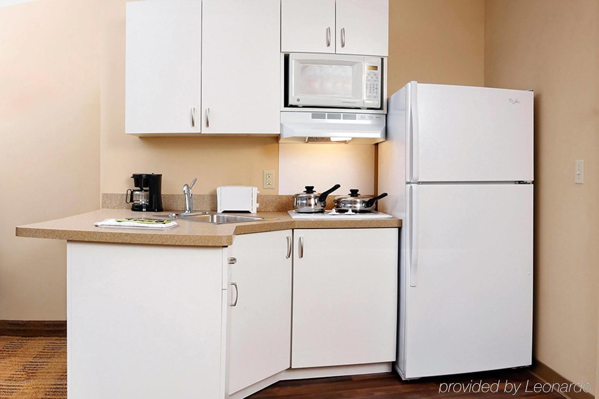 Extended Stay America Suites - Cleveland - Brooklyn Екстер'єр фото