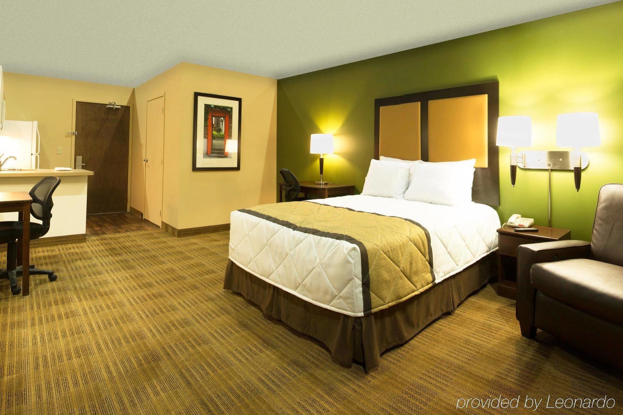 Extended Stay America Suites - Cleveland - Brooklyn Екстер'єр фото