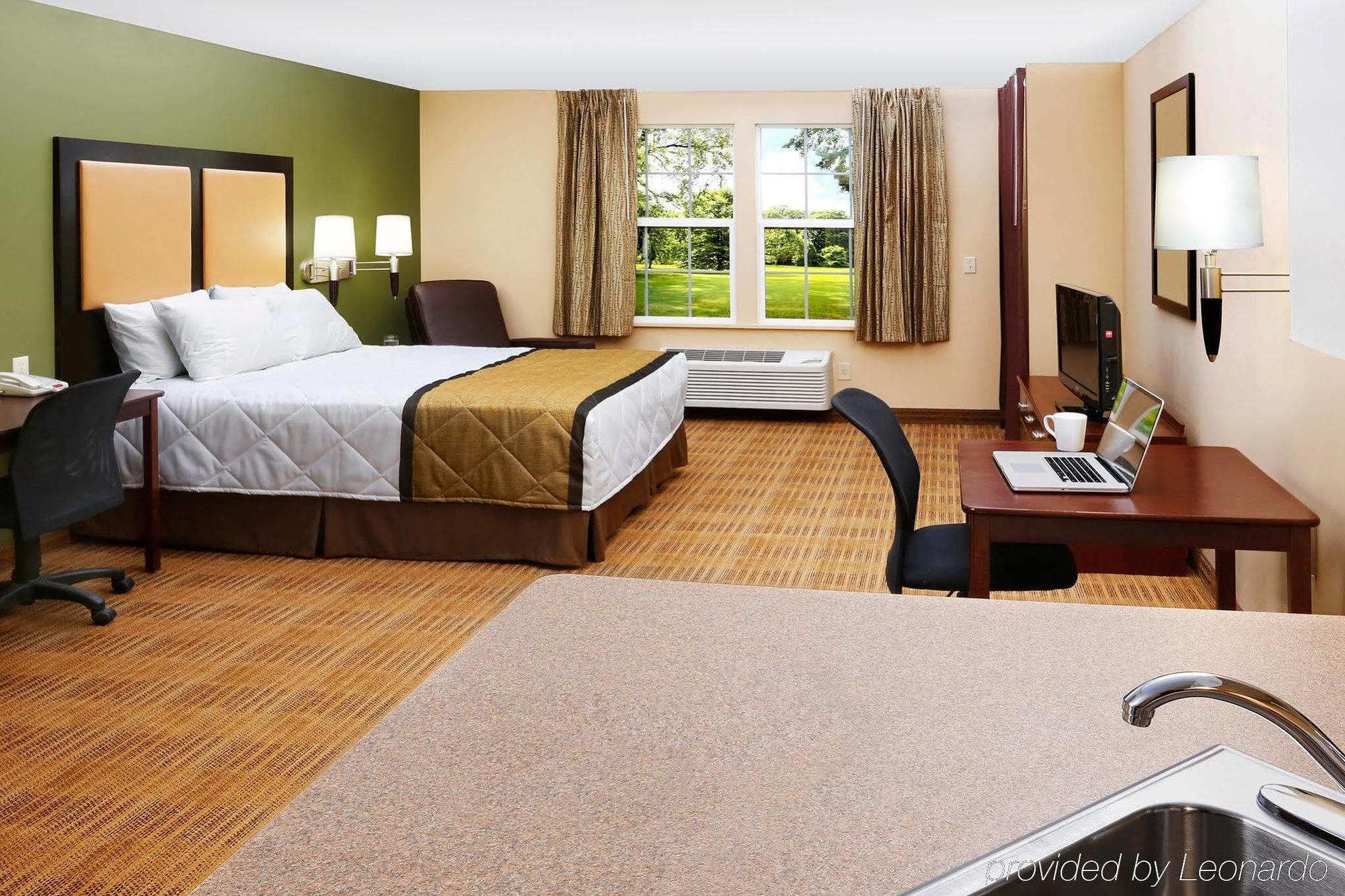 Extended Stay America Suites - Cleveland - Brooklyn Екстер'єр фото