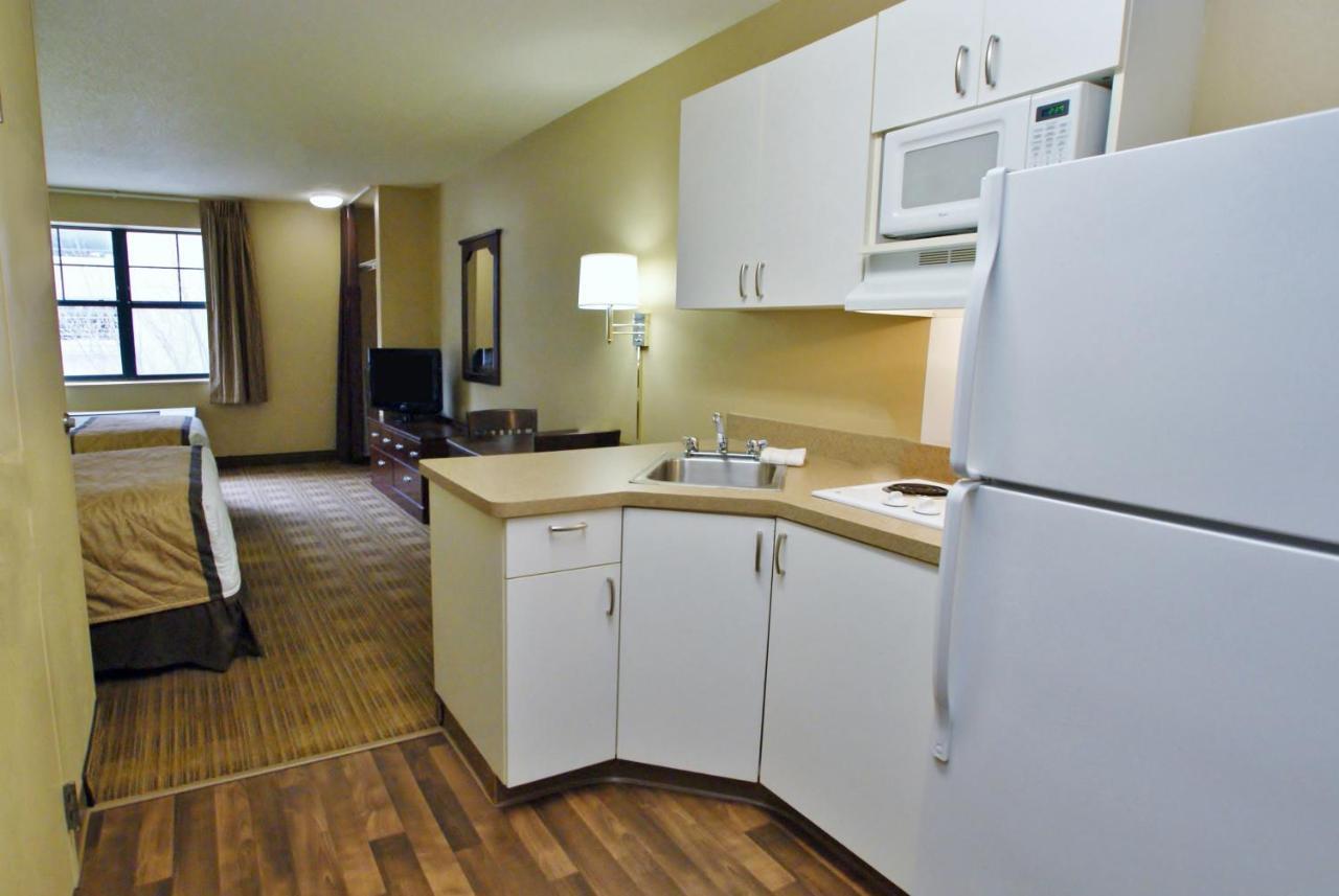 Extended Stay America Suites - Cleveland - Brooklyn Екстер'єр фото