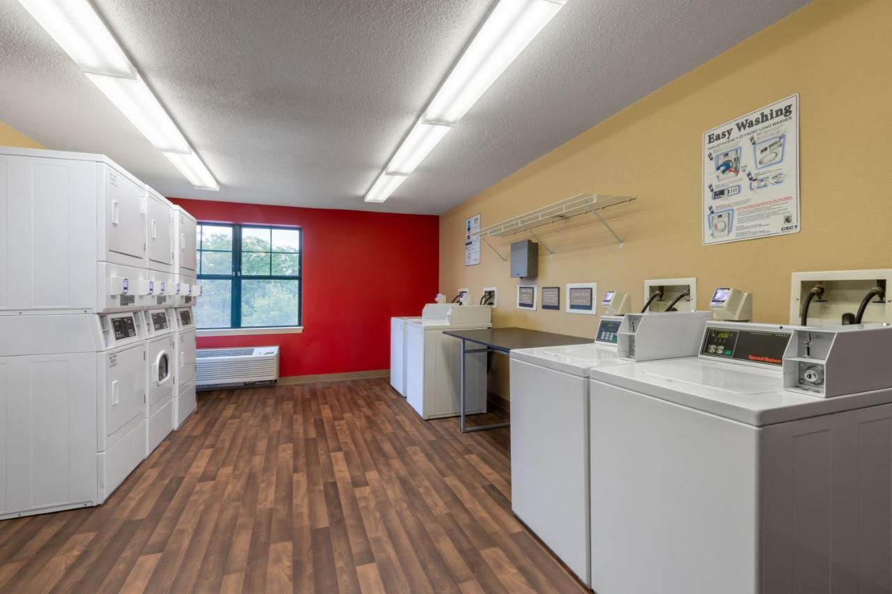 Extended Stay America Suites - Cleveland - Brooklyn Екстер'єр фото