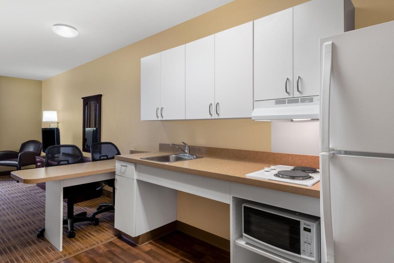Extended Stay America Suites - Cleveland - Brooklyn Екстер'єр фото